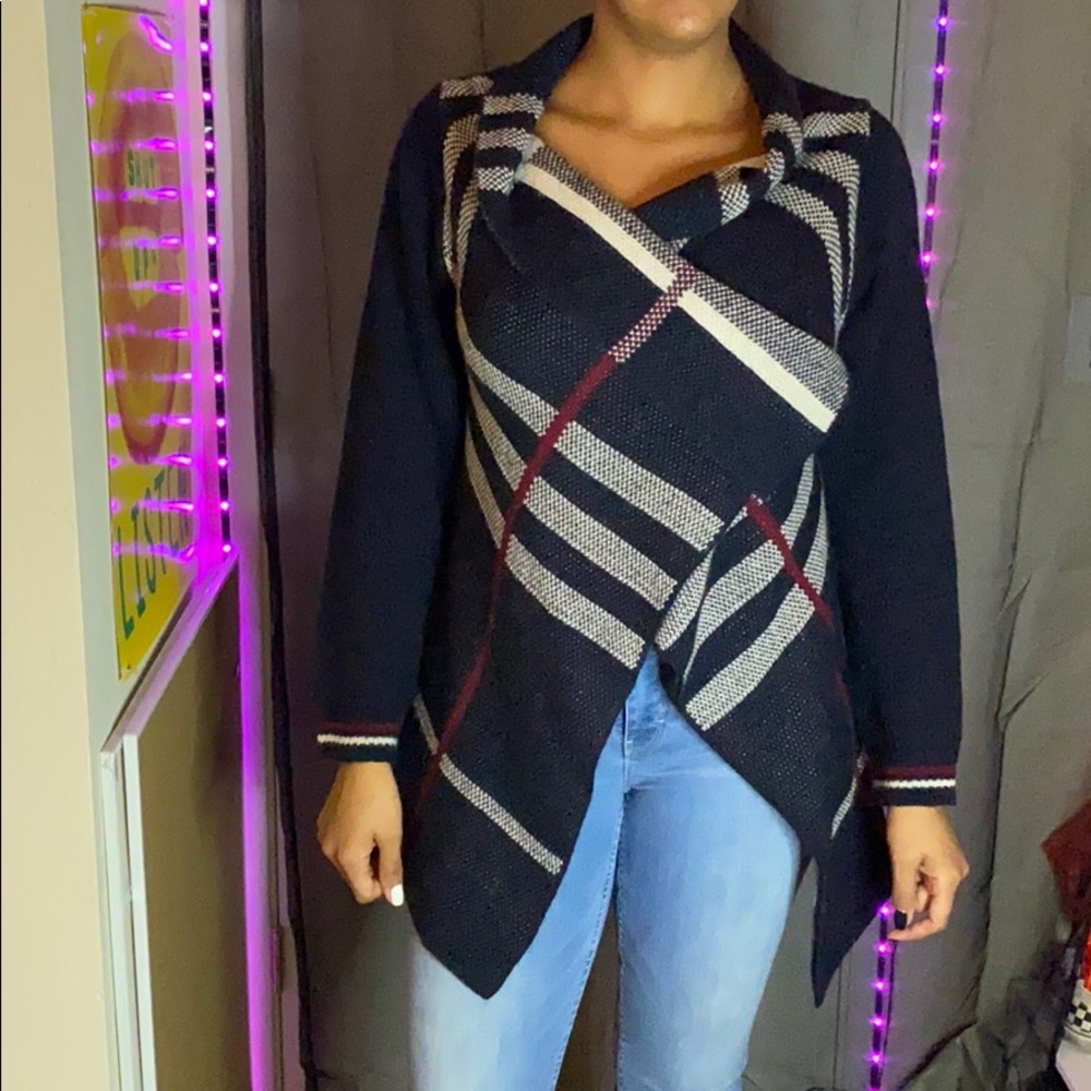 Cardigan sweater